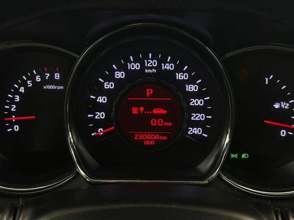 Kia Ceed II Рестайлинг с пробегом 2015 года, цена 929 000 рублей, 230404 км, хэтчбек, Автокод Объявления
