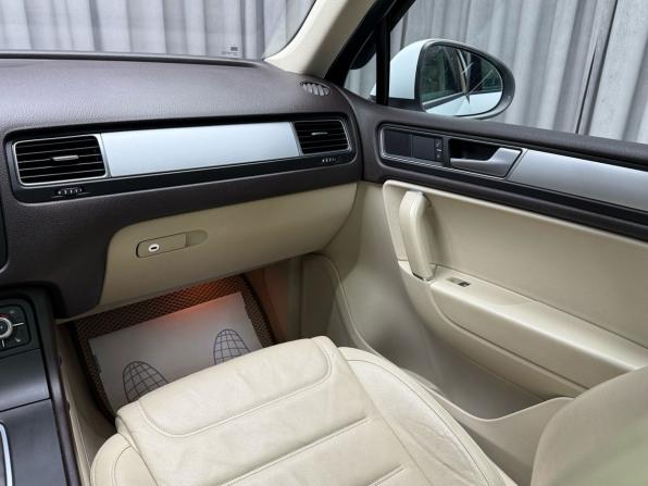 Volkswagen Touareg II Рестайлинг с пробегом 2015 года, цена 2 799 000 рублей, 188000 км, внедорожник, Автокод Объявления