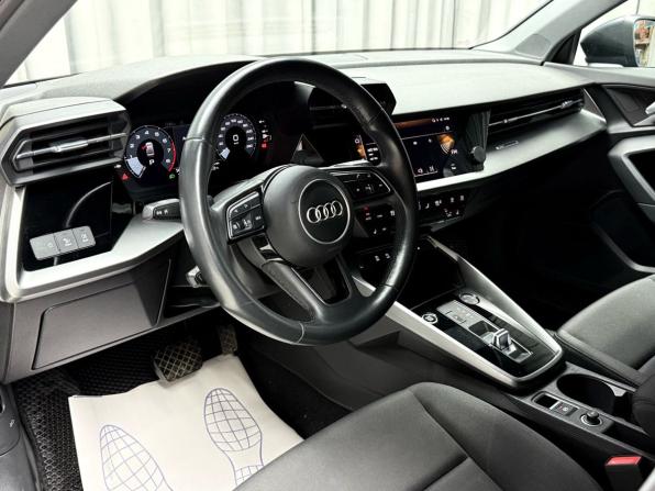 Audi A3 IV (8Y) с пробегом 2021 года, цена 2 799 000 рублей, 56058 км, седан, Автокод Объявления