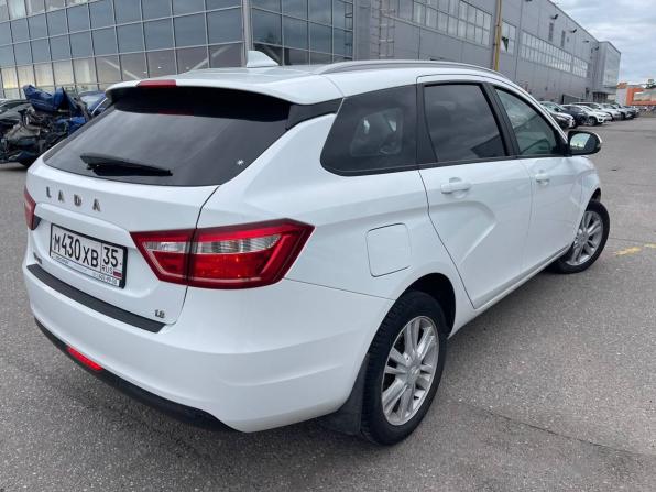 Lada (ВАЗ) Vesta I с пробегом 2018 года, цена 890 000 рублей, 112076 км, универсал, Автокод Объявления