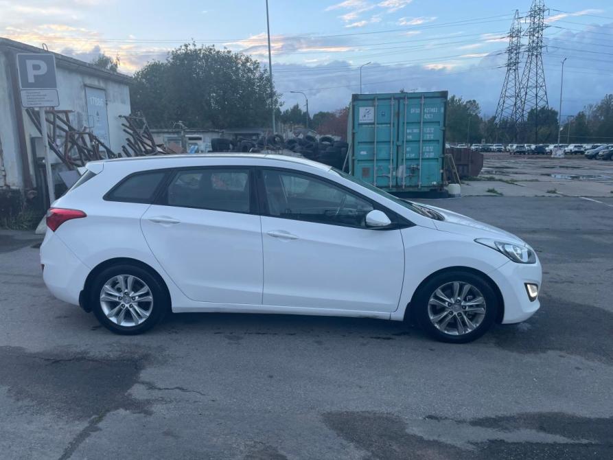 Hyundai i30 II Санкт-Петербург  - изображение 4