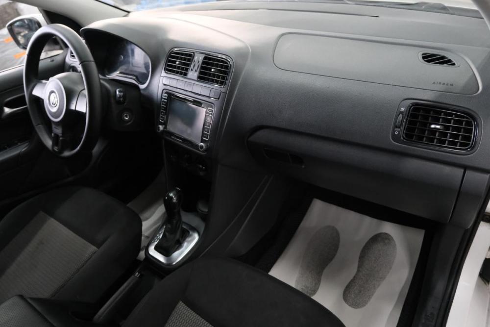 Volkswagen Polo V Омск  - изображение 20