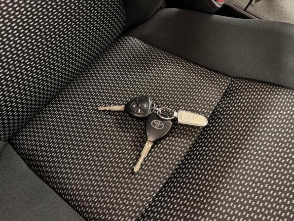 Toyota Corolla X (E140 E150) Рестайлинг с пробегом 2012 года, цена 1 250 000 рублей, 103744 км, седан, Автокод Объявления