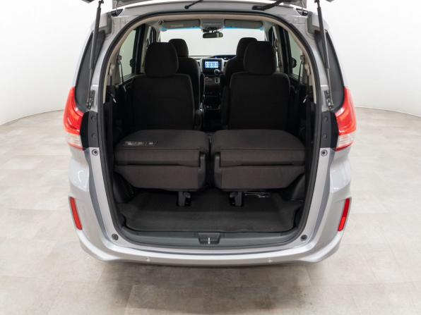 Honda Freed II Рестайлинг с пробегом 2022 года, цена 2 000 000 рублей, 23000 км, компактвэн, Автокод Объявления