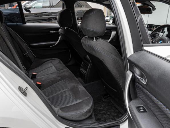 BMW 1 серии II (F20/F21) Рестайлинг с пробегом 2015 года, цена 1 397 000 рублей, 122729 км, хэтчбек, Автокод Объявления