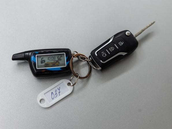 Ford Focus III с пробегом 2013 года, цена 748 000 рублей, 196542 км, универсал, Автокод Объявления