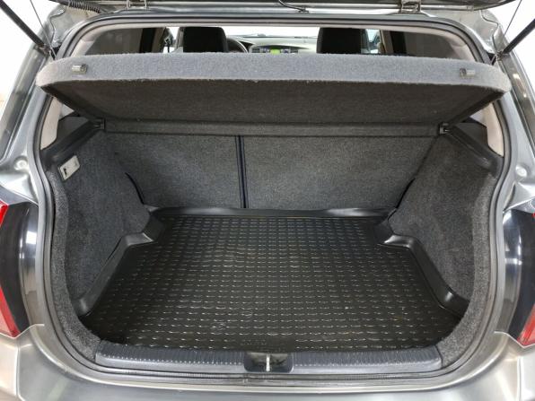 Toyota Corolla IX (E120 E130) с пробегом 2004 года, цена 500 000 рублей, 236876 км, хэтчбек, Автокод Объявления