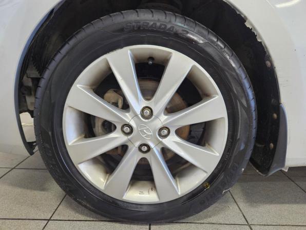 Hyundai Solaris I с пробегом 2012 года, цена 625 000 рублей, 224000 км, седан, Автокод Объявления