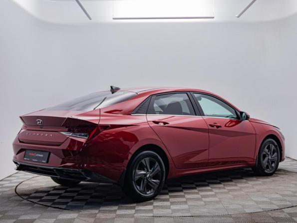Hyundai Elantra VII (CN7) с пробегом 2021 года, цена 2 410 000 рублей, 43851 км, седан, Автокод Объявления