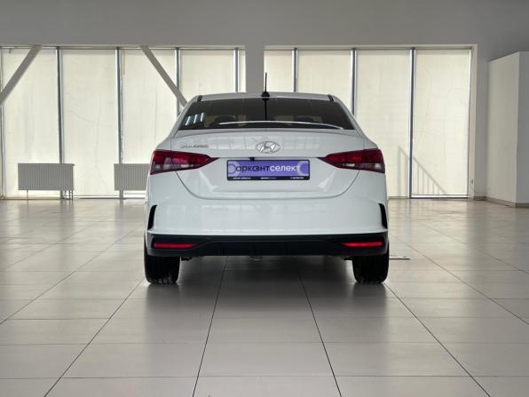 Hyundai Solaris II Рестайлинг с пробегом 2020 года, цена 1 540 000 рублей, 108155 км, седан, Автокод Объявления