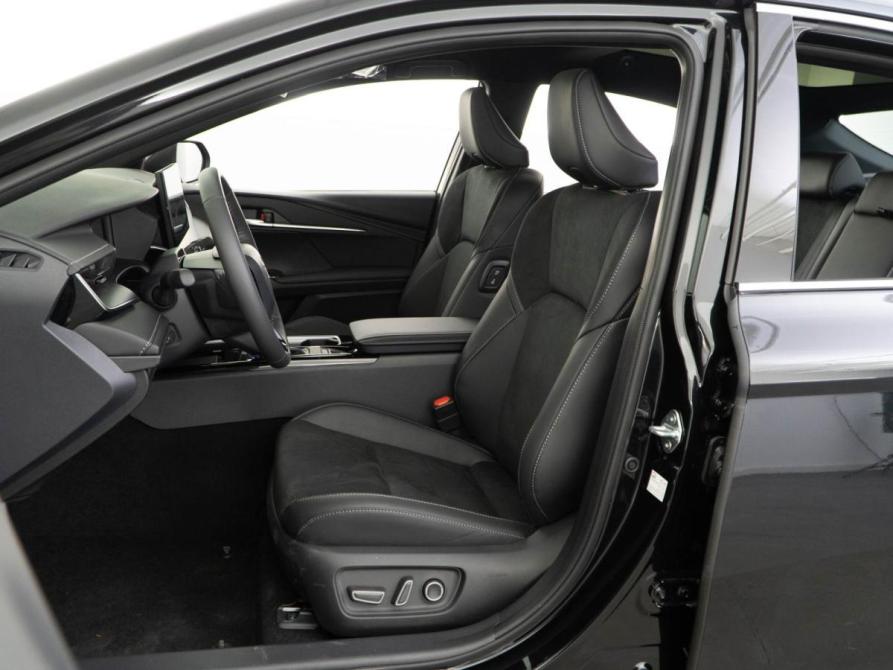 Toyota Camry IX (XV80) China Market Москва  - изображение 13