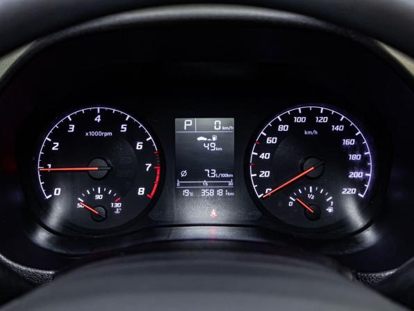 Hyundai Solaris II Рестайлинг с пробегом 2021 года, цена 1 040 000 рублей, 358181 км, седан, Автокод Объявления