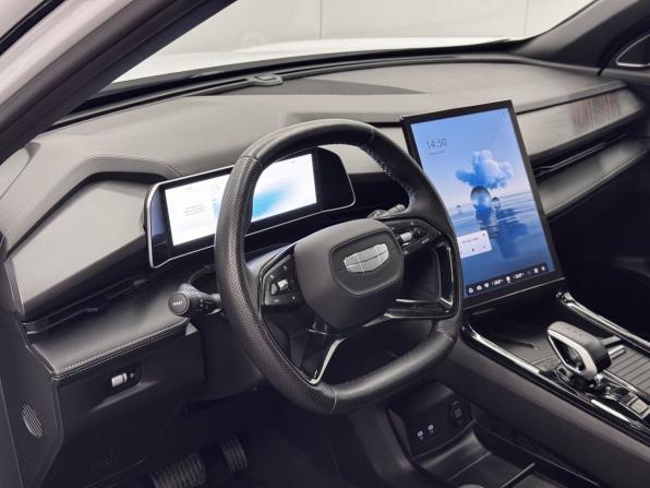 Geely Cityray с пробегом 2024 года, цена 2 400 700 рублей, 47125 км, внедорожник, Автокод Объявления
