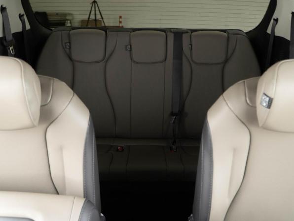 Kia Carnival IV Рестайлинг с пробегом 2025 года, цена 5 998 999 рублей, 12425 км, минивэн, Автокод Объявления
