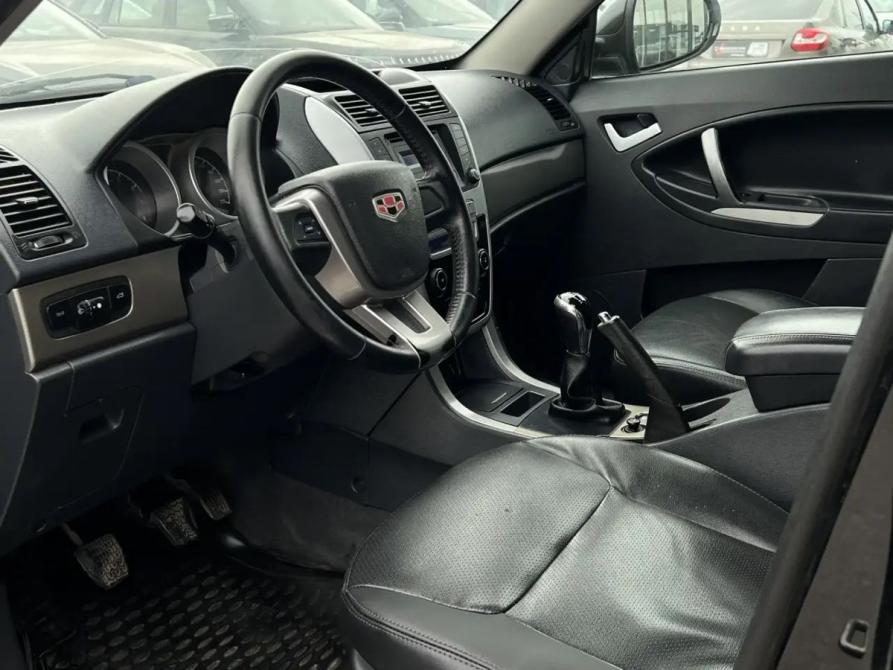 Geely Emgrand X7 I Волгоград  - изображение 8
