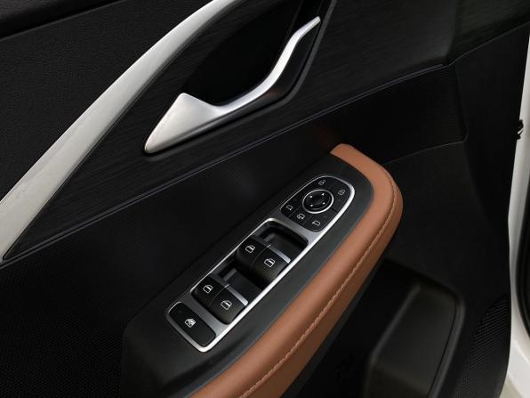 Omoda C5 I с пробегом 2023 года, цена 1 699 000 рублей, 50345 км, внедорожник, Автокод Объявления