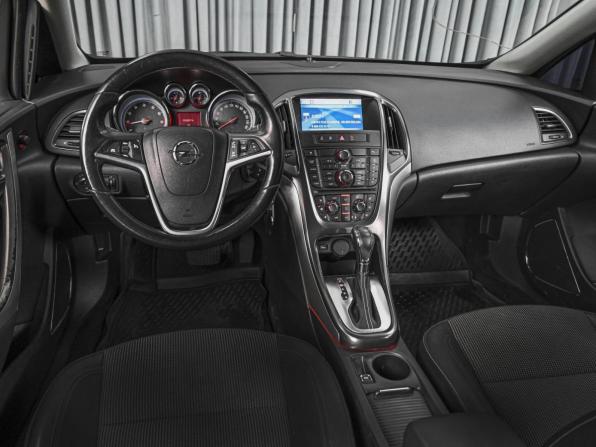 Opel Astra J с пробегом 2011 года, цена 750 000 рублей, 93634 км, хэтчбек, Автокод Объявления