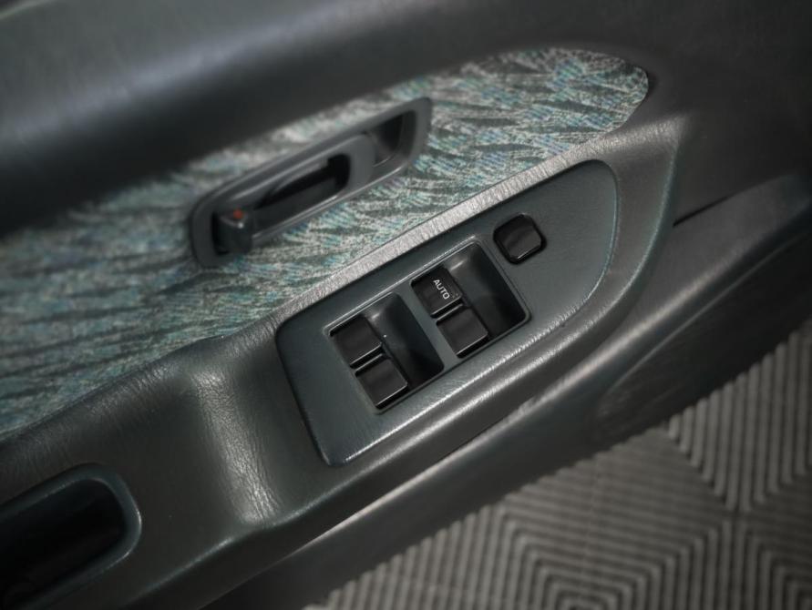 Nissan Almera I (N15) Санкт-Петербург  - изображение 15