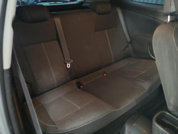 Opel Astra J Рестайлинг с пробегом 2012 года, цена 585 000 рублей, 259767 км, хэтчбек, Автокод Объявления