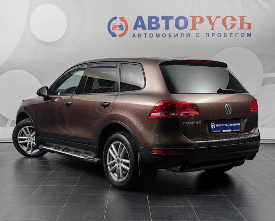 Volkswagen Touareg II с пробегом 2012 года, цена 1 530 000 рублей, 304830 км, внедорожник, Автокод Объявления