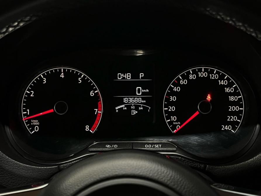 Volkswagen Polo V Рестайлинг Пермь  - изображение 23