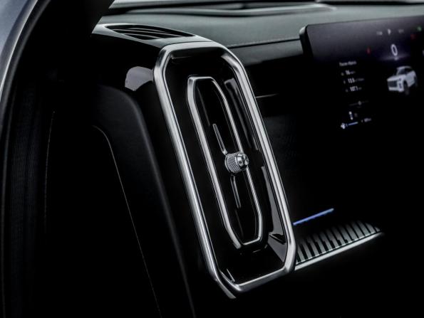 Jaecoo J7 I с пробегом 2024 года, цена 2 390 000 рублей, 13431 км, внедорожник, Автокод Объявления