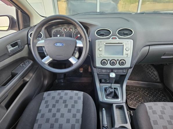 Ford Focus II с пробегом 2007 года, цена 416 000 рублей, 310000 км, седан, Автокод Объявления