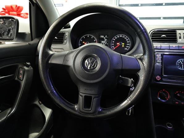 Volkswagen Polo V с пробегом 2015 года, цена 765 000 рублей, 184230 км, седан, Автокод Объявления