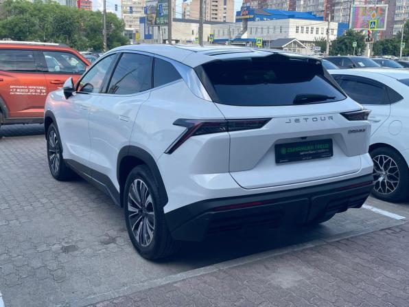 JETOUR DASHING I с пробегом 2024 года, цена 2 199 000 рублей, 7100 км, внедорожник, Автокод Объявления