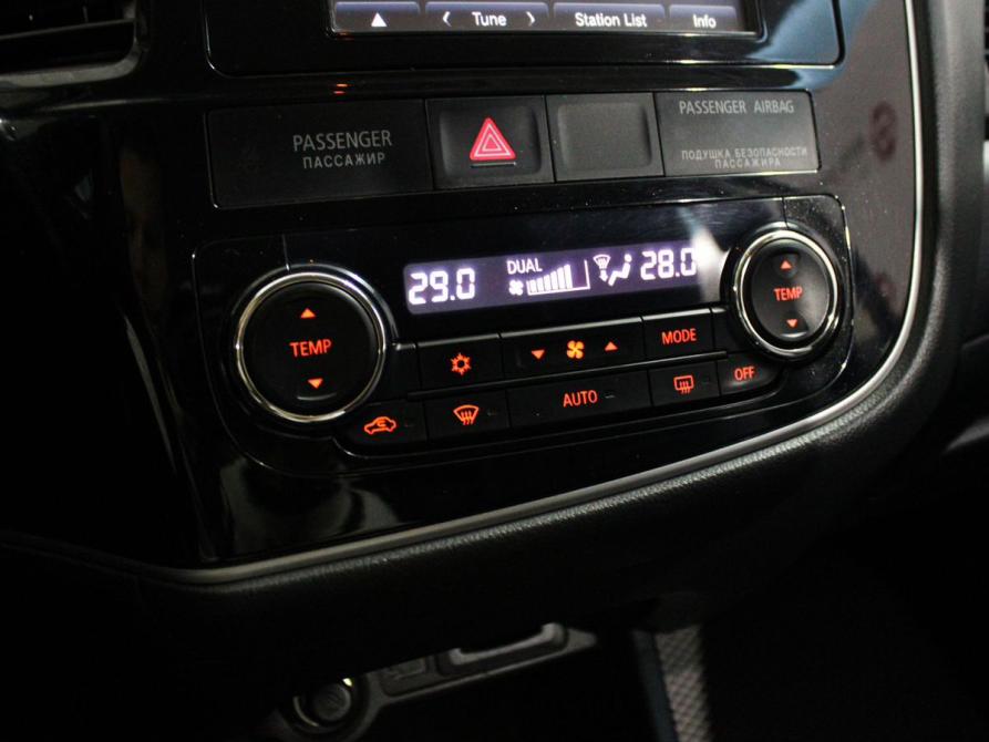 Mitsubishi Outlander III Рестайлинг 2 Минеральные Воды  - изображение 20