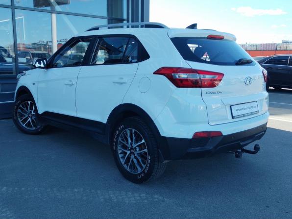 Hyundai Creta I Рестайлинг с пробегом 2021 года, цена 2 100 000 рублей, 111000 км, внедорожник, Автокод Объявления