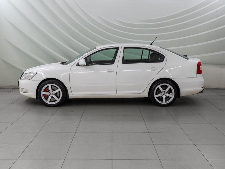 Skoda Octavia II (A5) Рестайлинг Волгоград  - изображение 4