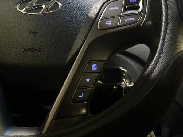 Hyundai Santa Fe III с пробегом 2013 года, цена 1 799 000 рублей, 190914 км, внедорожник, Автокод Объявления