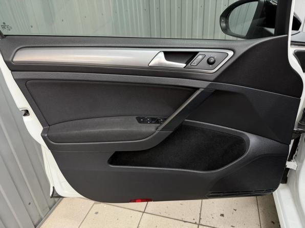 Volkswagen Golf VII с пробегом 2013 года, цена 878 000 рублей, 251919 км, хэтчбек, Автокод Объявления