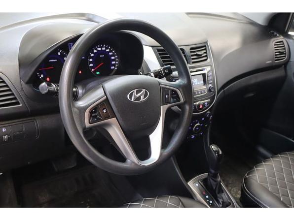 Hyundai Solaris I Рестайлинг с пробегом 2015 года, цена 1 249 000 рублей, 237138 км, седан, Автокод Объявления