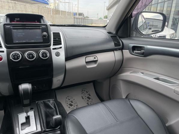 Mitsubishi Pajero Sport II Рестайлинг с пробегом 2015 года, цена 2 550 000 рублей, 107000 км, внедорожник, Автокод Объявления