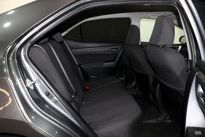 Toyota Corolla XI (E160 E170 E180) с пробегом 2013 года, цена 1 325 000 рублей, 120000 км, седан, Автокод Объявления