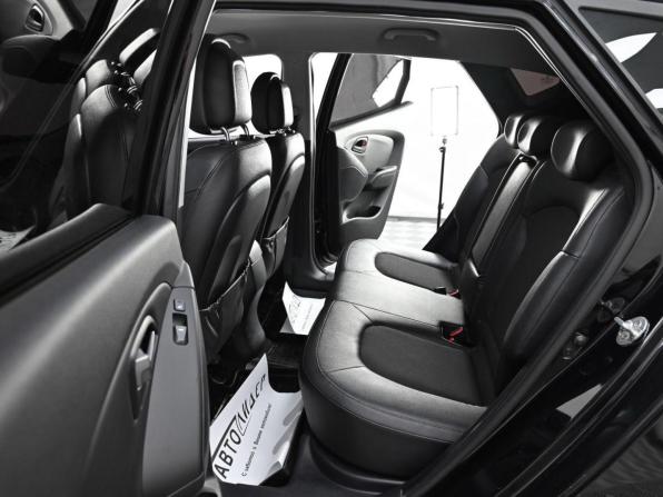 Hyundai ix35 I Рестайлинг с пробегом 2014 года, цена 919 000 рублей, 129070 км, внедорожник, Автокод Объявления