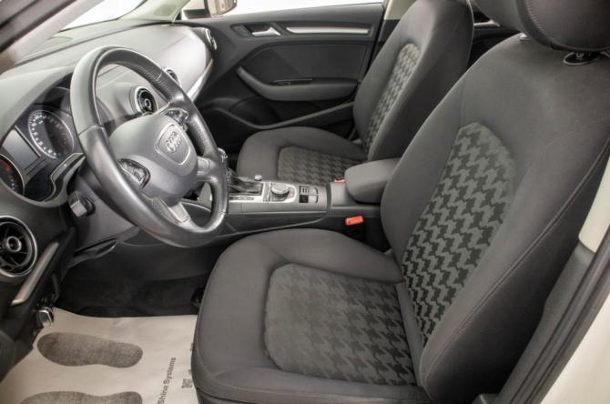 Audi A3 III (8V) с пробегом 2013 года, цена 1 339 000 рублей, 122000 км, хэтчбек, Автокод Объявления