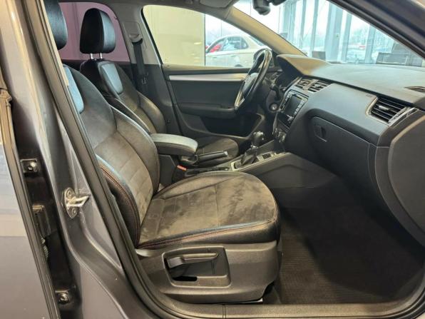 Skoda Octavia III (A7) с пробегом 2016 года, цена 1 329 000 рублей, 218025 км, лифтбек, Автокод Объявления