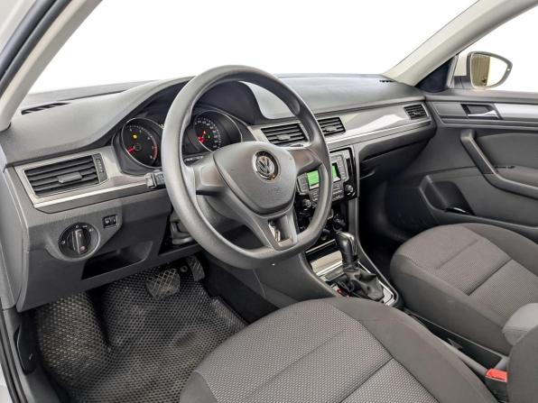 Volkswagen Bora IV с пробегом 2022 года, цена 1 850 000 рублей, 27373 км, седан, Автокод Объявления