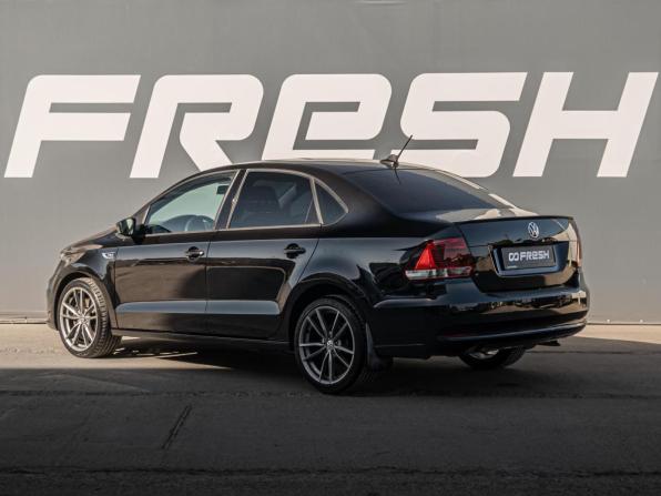 Volkswagen Polo V Рестайлинг с пробегом 2018 года, цена 1 270 000 рублей, 166781 км, седан, Автокод Объявления