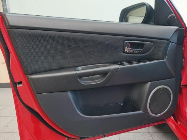Mazda 3 I (BK) Рестайлинг с пробегом 2008 года, цена 550 000 рублей, 284405 км, седан, Автокод Объявления