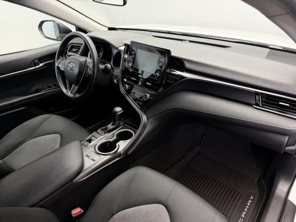 Toyota Camry VIII (XV70) Рестайлинг с пробегом 2021 года, цена 2 325 000 рублей, 130009 км, седан, Автокод Объявления