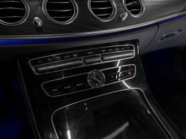 Mercedes-Benz E-Класс V (W213 S213 C238) с пробегом 2019 года, цена 3 100 000 рублей, 114994 км, седан, Автокод Объявления