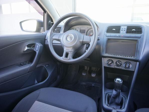 Volkswagen Polo V с пробегом 2012 года, цена 714 000 рублей, 129848 км, седан, Автокод Объявления