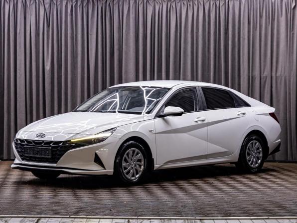Hyundai Elantra VII (CN7) с пробегом 2022 года, цена 1 695 000 рублей, 72371 км, седан, Автокод Объявления