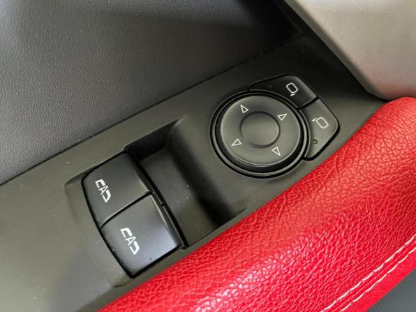 Chevrolet Camaro VI с пробегом 2016 года, цена 2 945 000 рублей, 63422 км, купе, Автокод Объявления