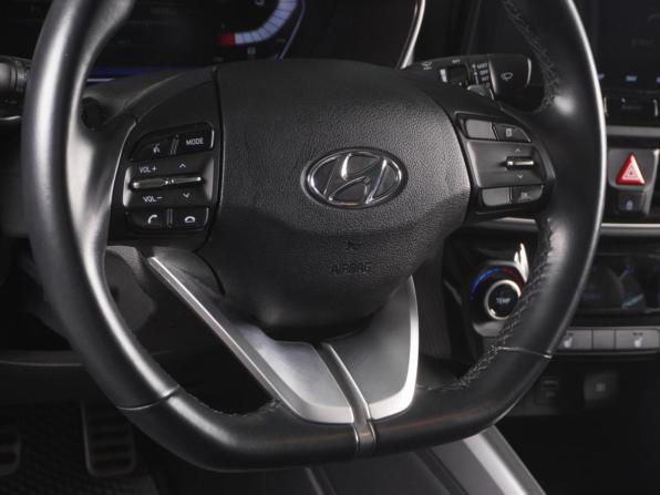 Hyundai Lafesta I с пробегом 2020 года, цена 2 159 000 рублей, 20034 км, седан, Автокод Объявления