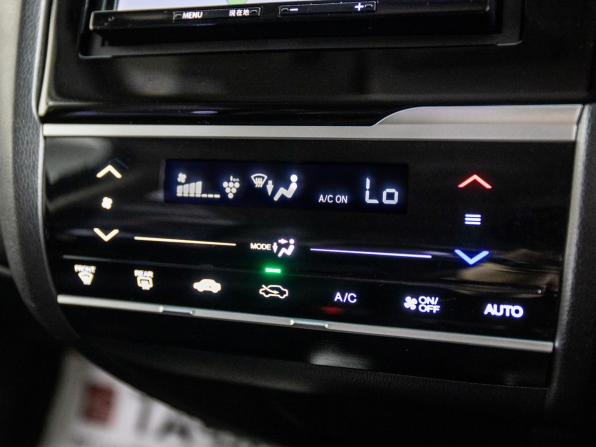 Honda Fit III Рестайлинг с пробегом 2019 года, цена 1 099 500 рублей, 85428 км, хэтчбек, Автокод Объявления
